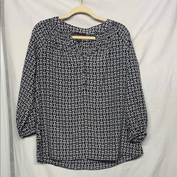 Dana Buchman 3/4 Sleeve Relaxed Blouse - Picture 1 of 8